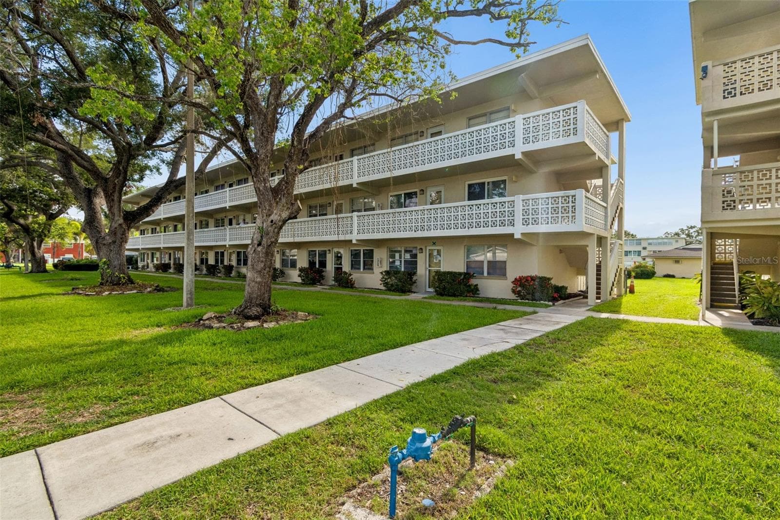 8101 11th Street N 125
