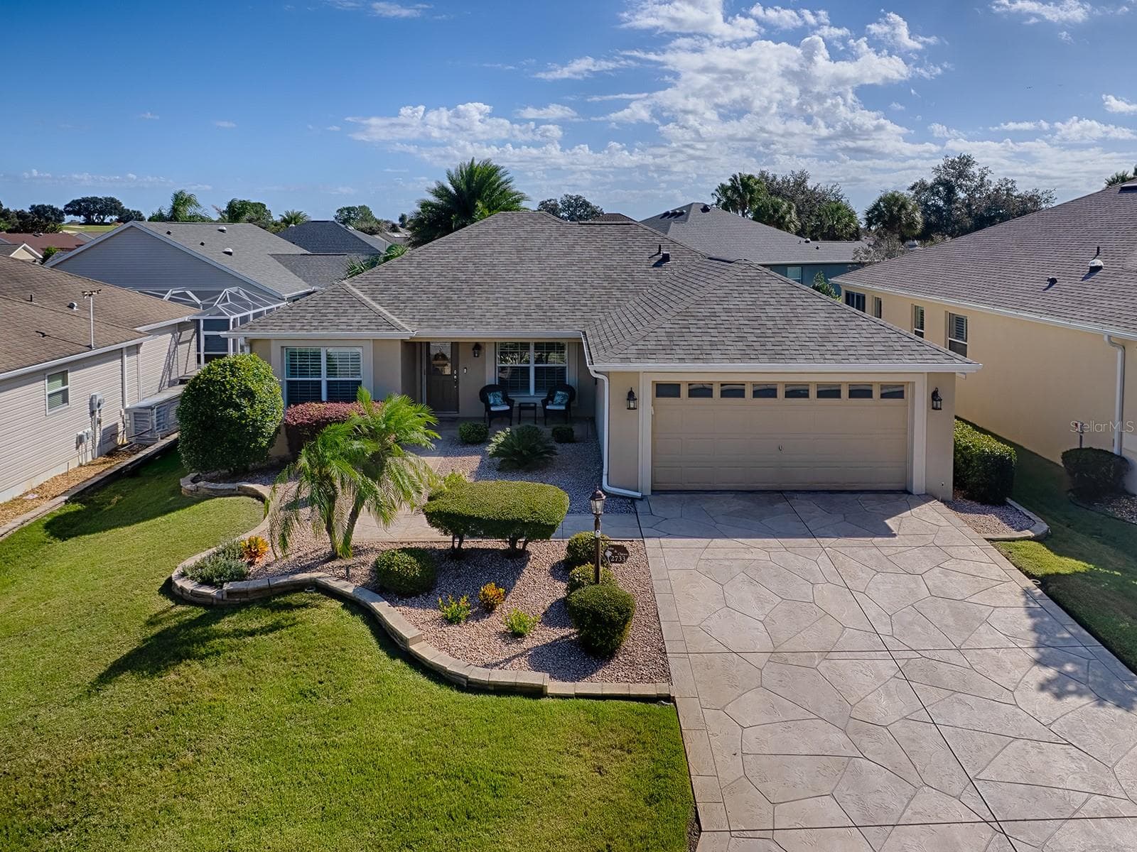 2733 Midland Terrace