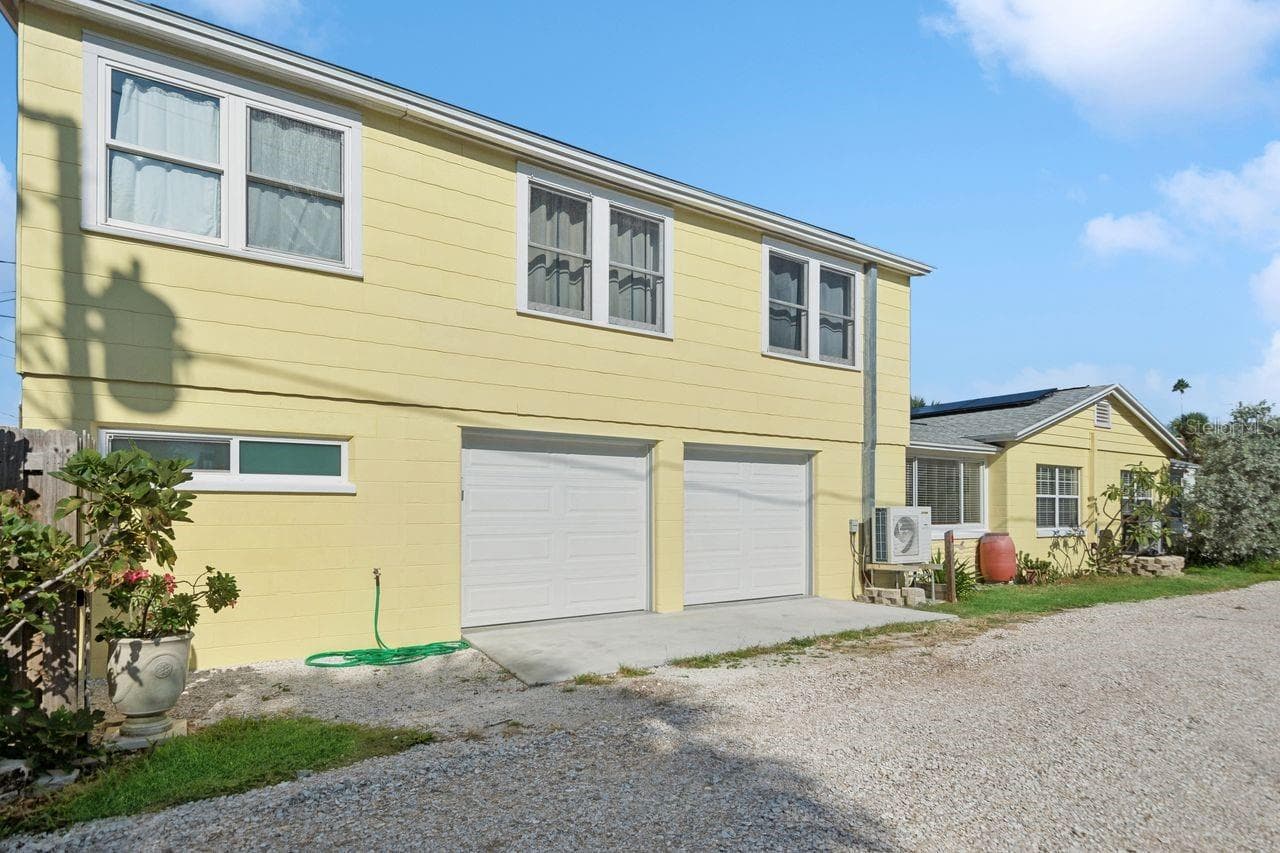 102 11th Avenue photo 05