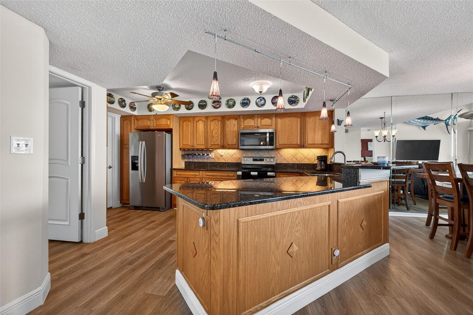 5279 Isla Key Boulevard S 410 photo 06