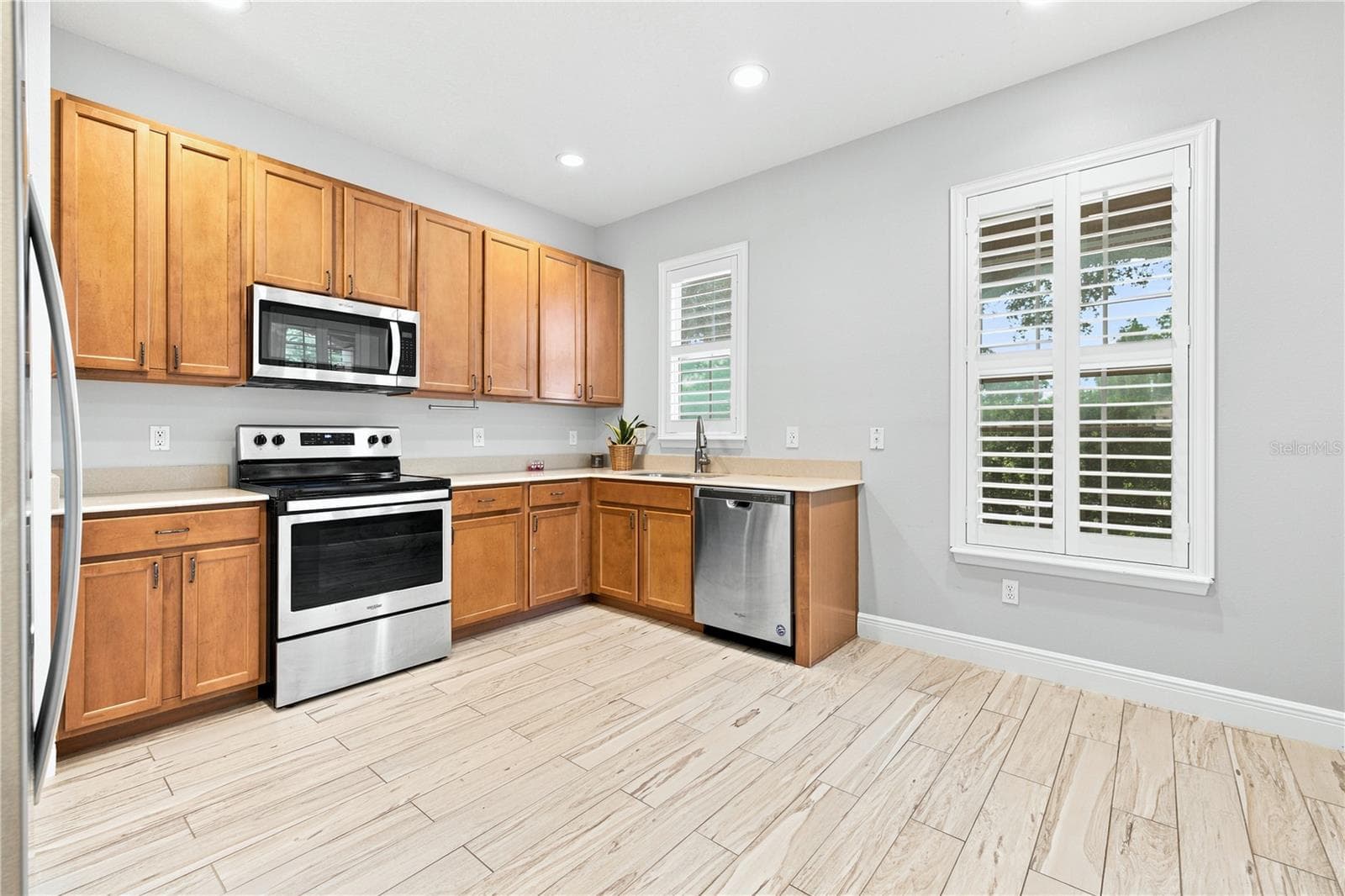6820 Thornhill Circle photo 07