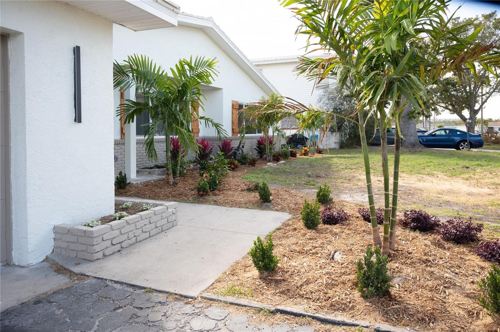 6613 Blue Heron Drive S photo 07