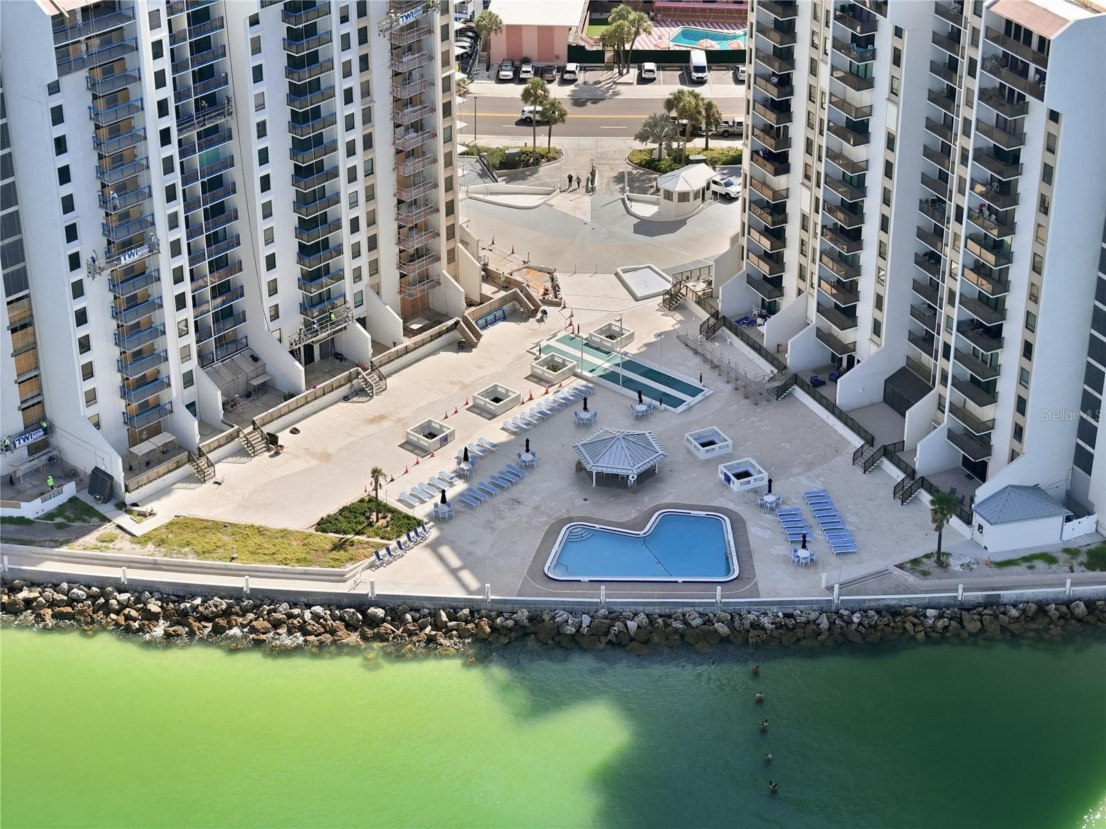 450 S Gulfview Boulevard 301 photo 04
