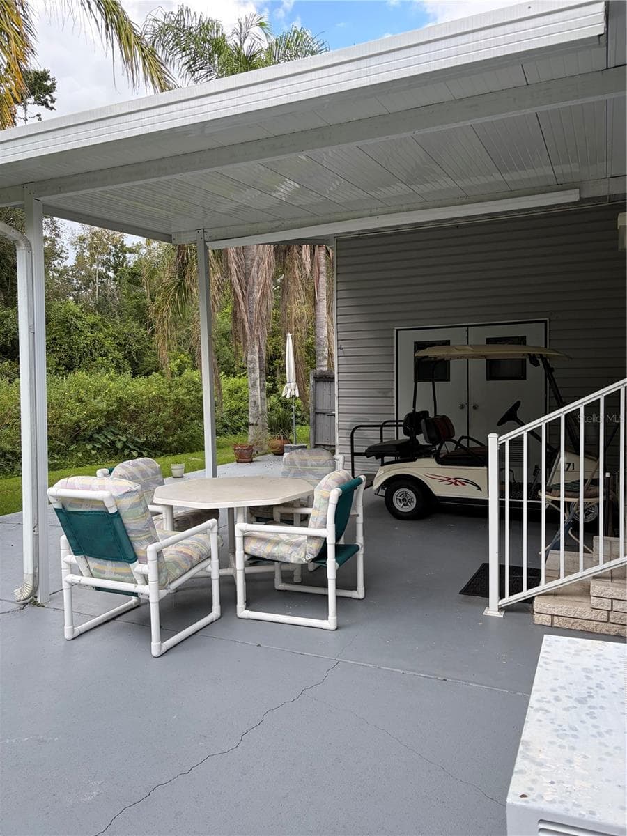 171 Dartmouth Drive photo 02