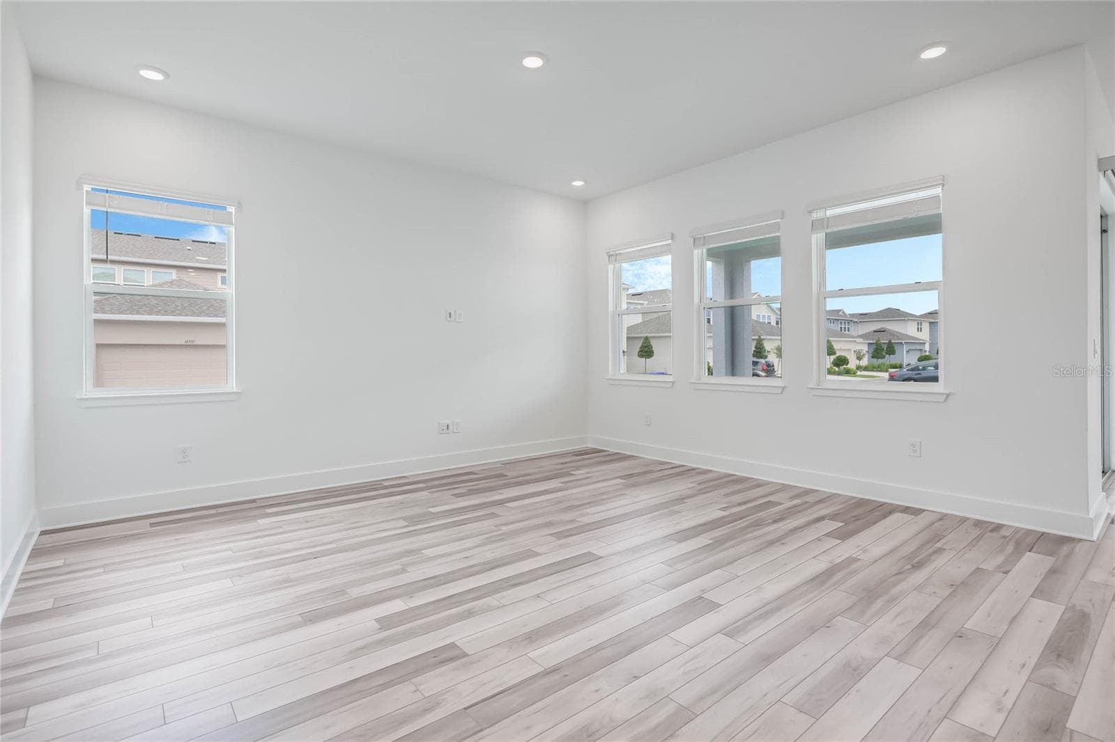 17422 Honeybell Tangelo Court photo 07