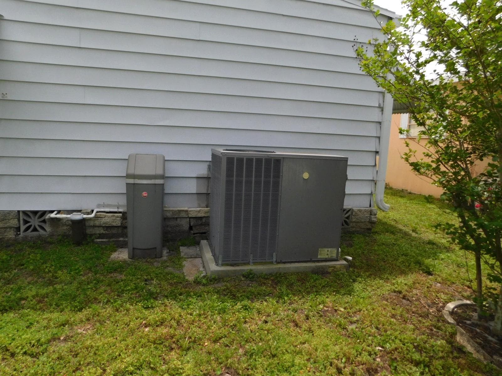 1001 Starkey Road 99 photo 04