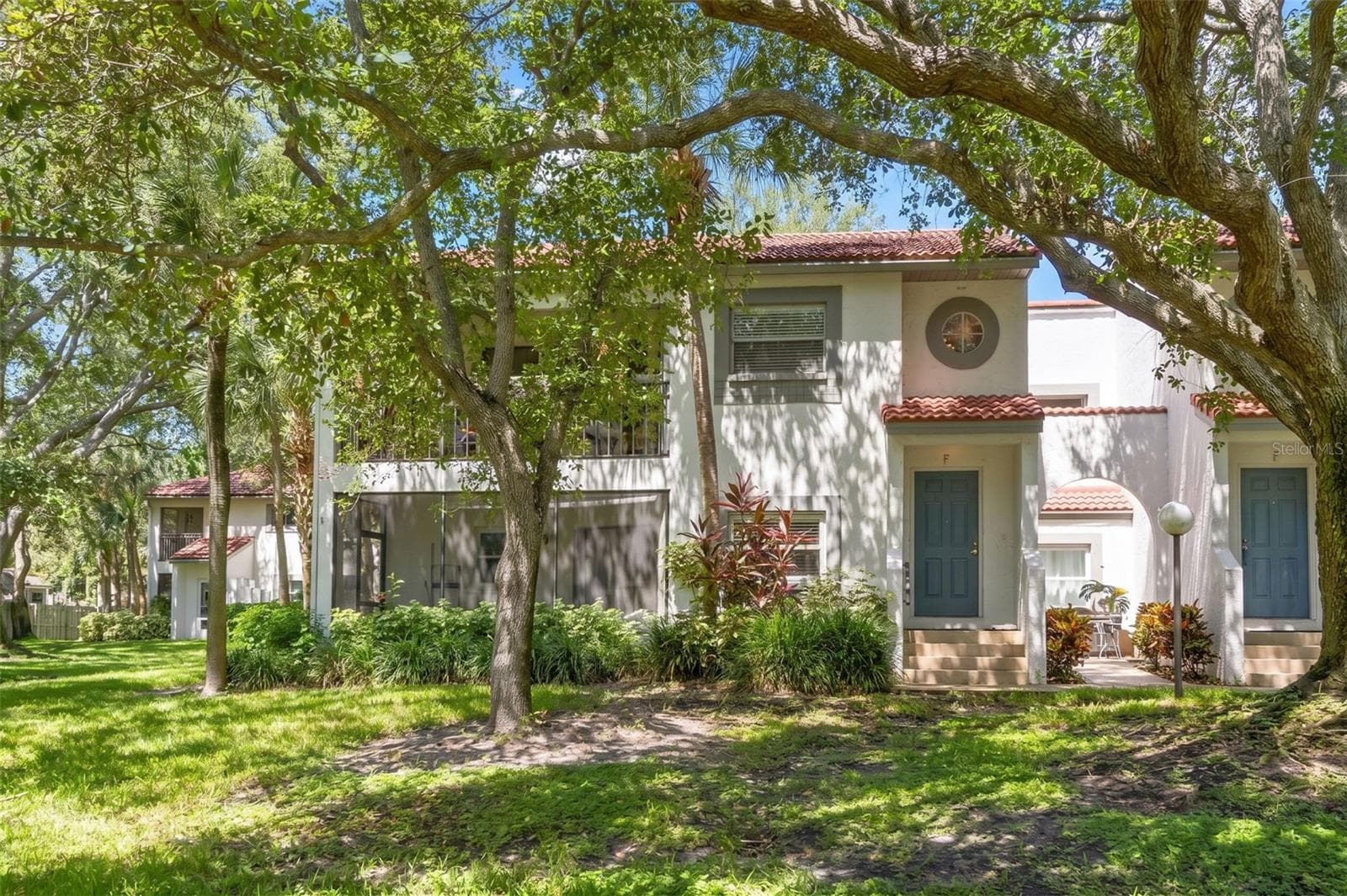 500 Santa Cruz Place NE F photo 02