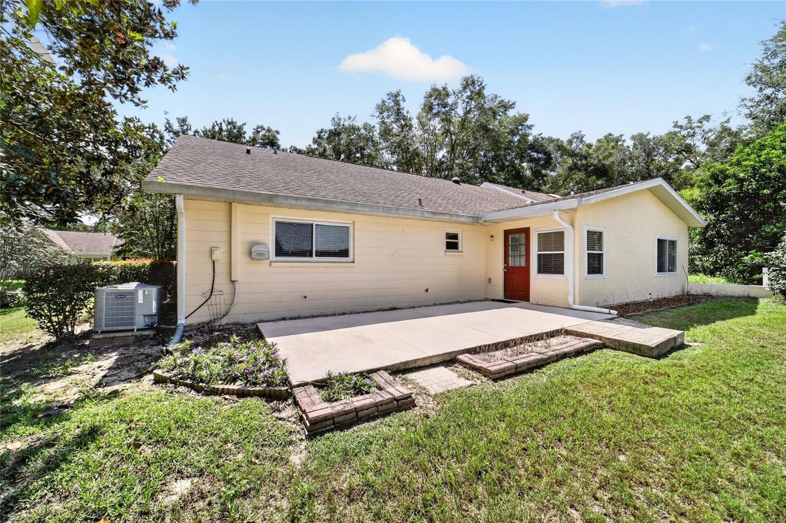 8469 SW 92nd Place D photo 06