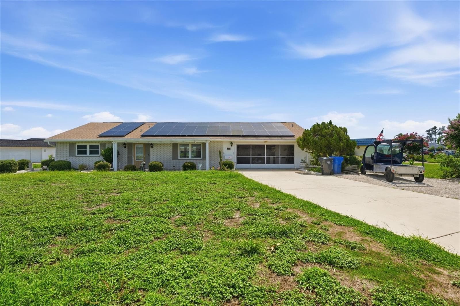 1811 Milford Circle photo 02