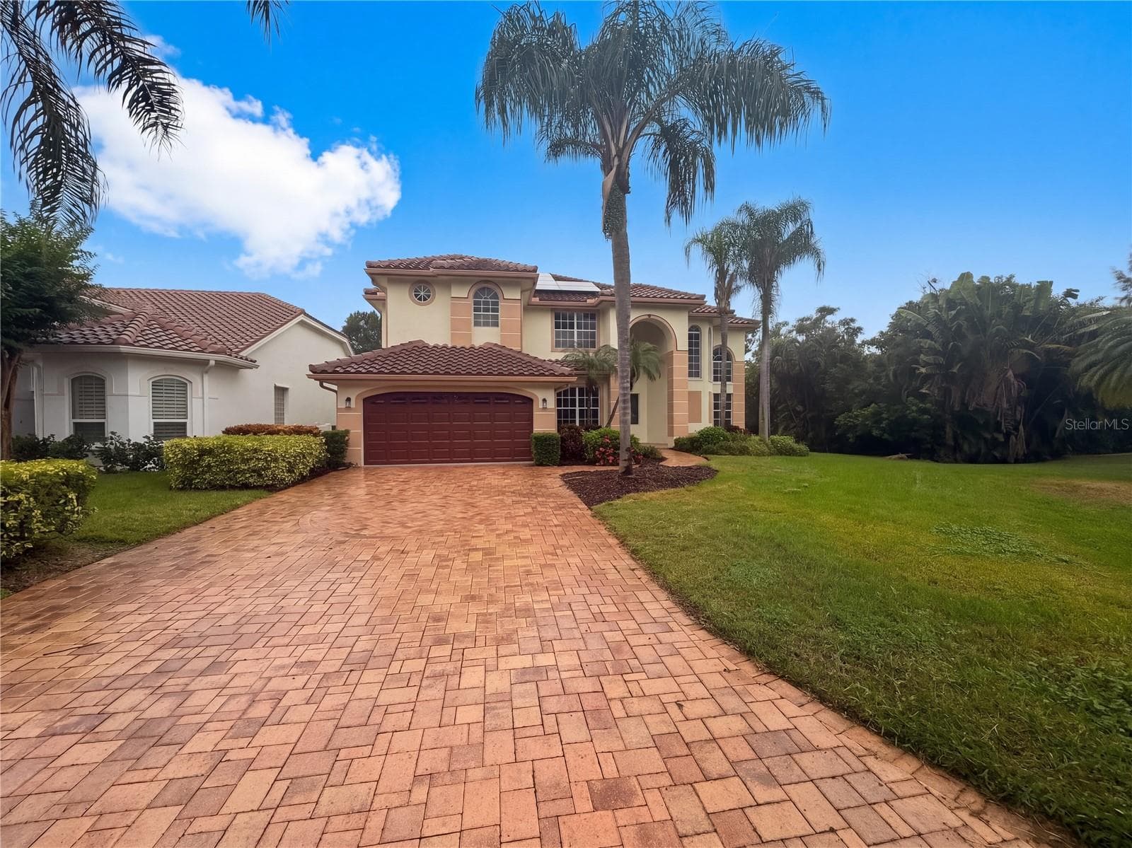 5111 Queen Palm Terrace NE photo 06