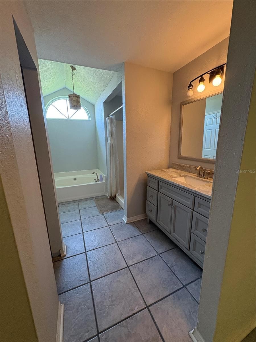 2302 Belen Drive photo 07