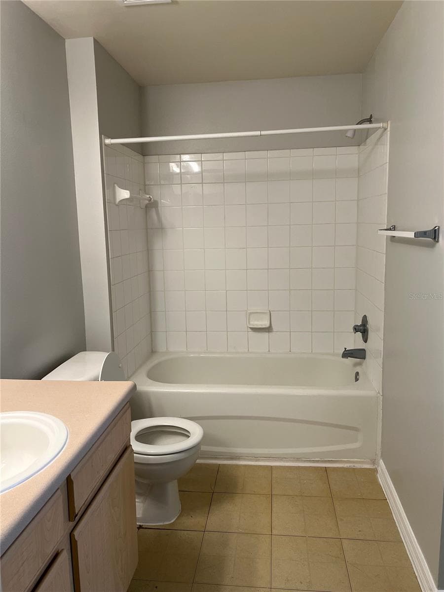 10831 Windsor Walk Drive 211 photo 07