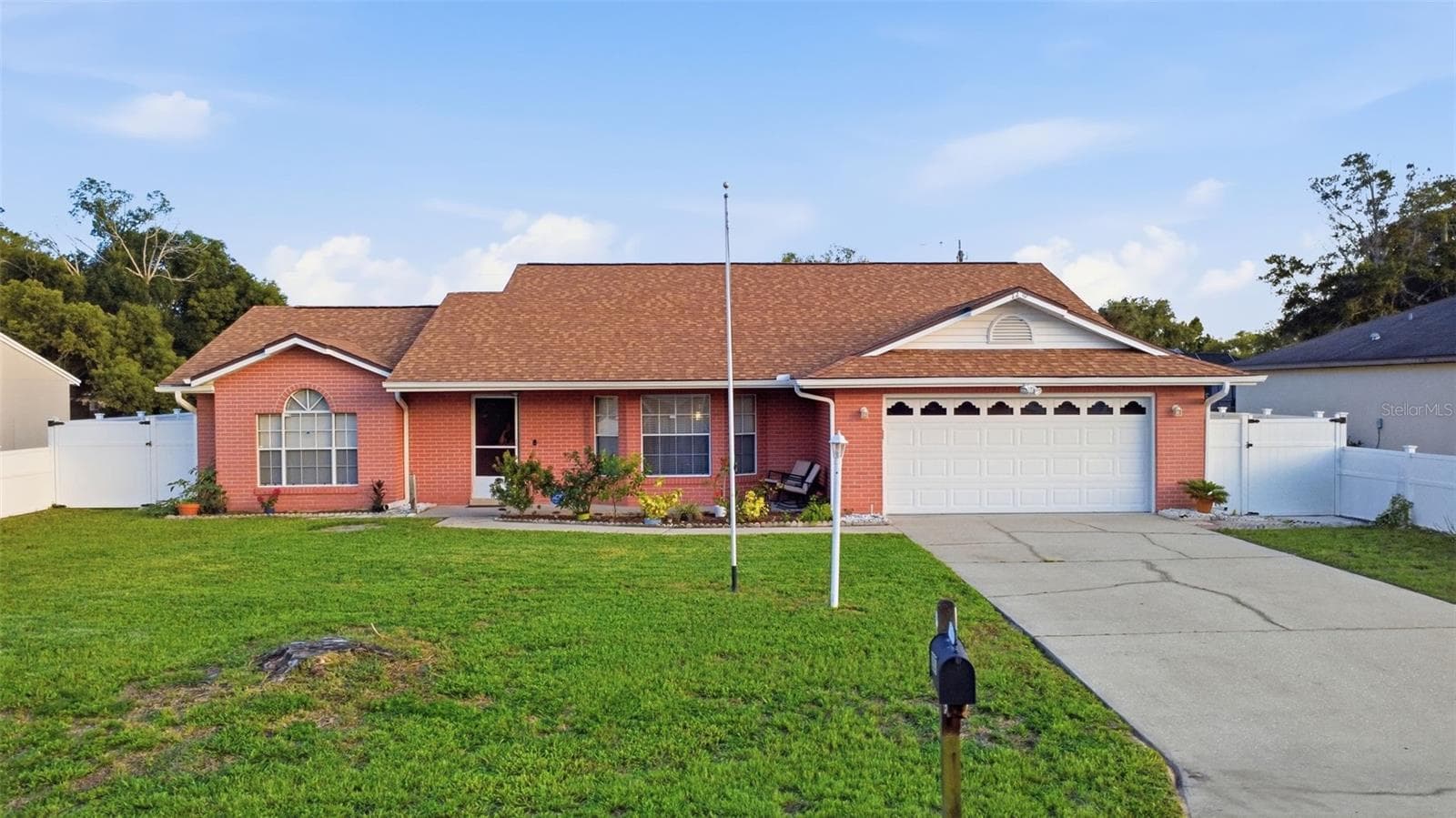 2287 Belen Drive photo 04