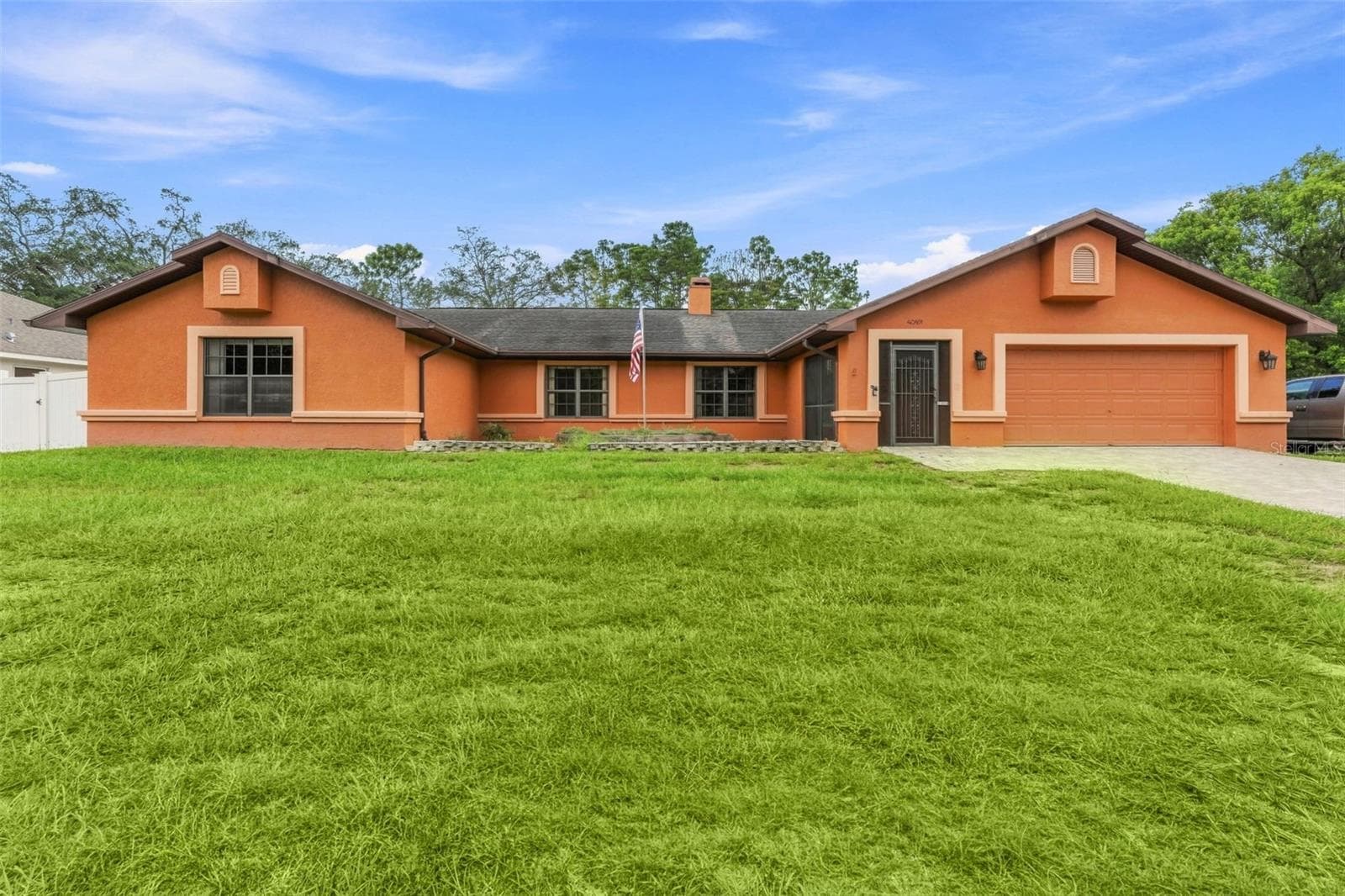 4289 Castle Avenue photo 04