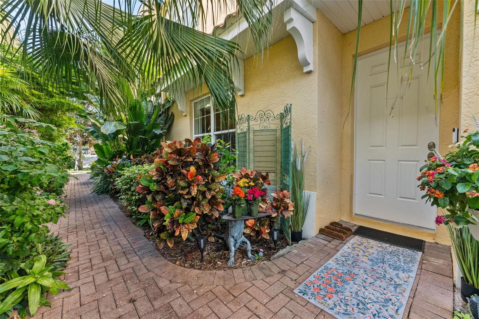 144 Banyan Bay Drive photo 06