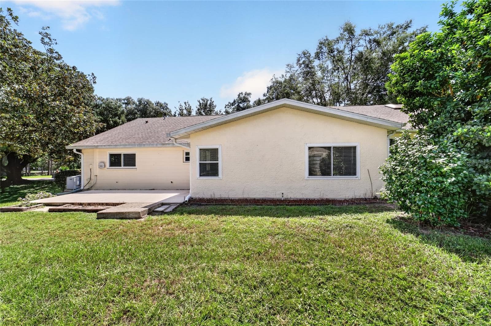 8469 SW 92nd Place D photo 03