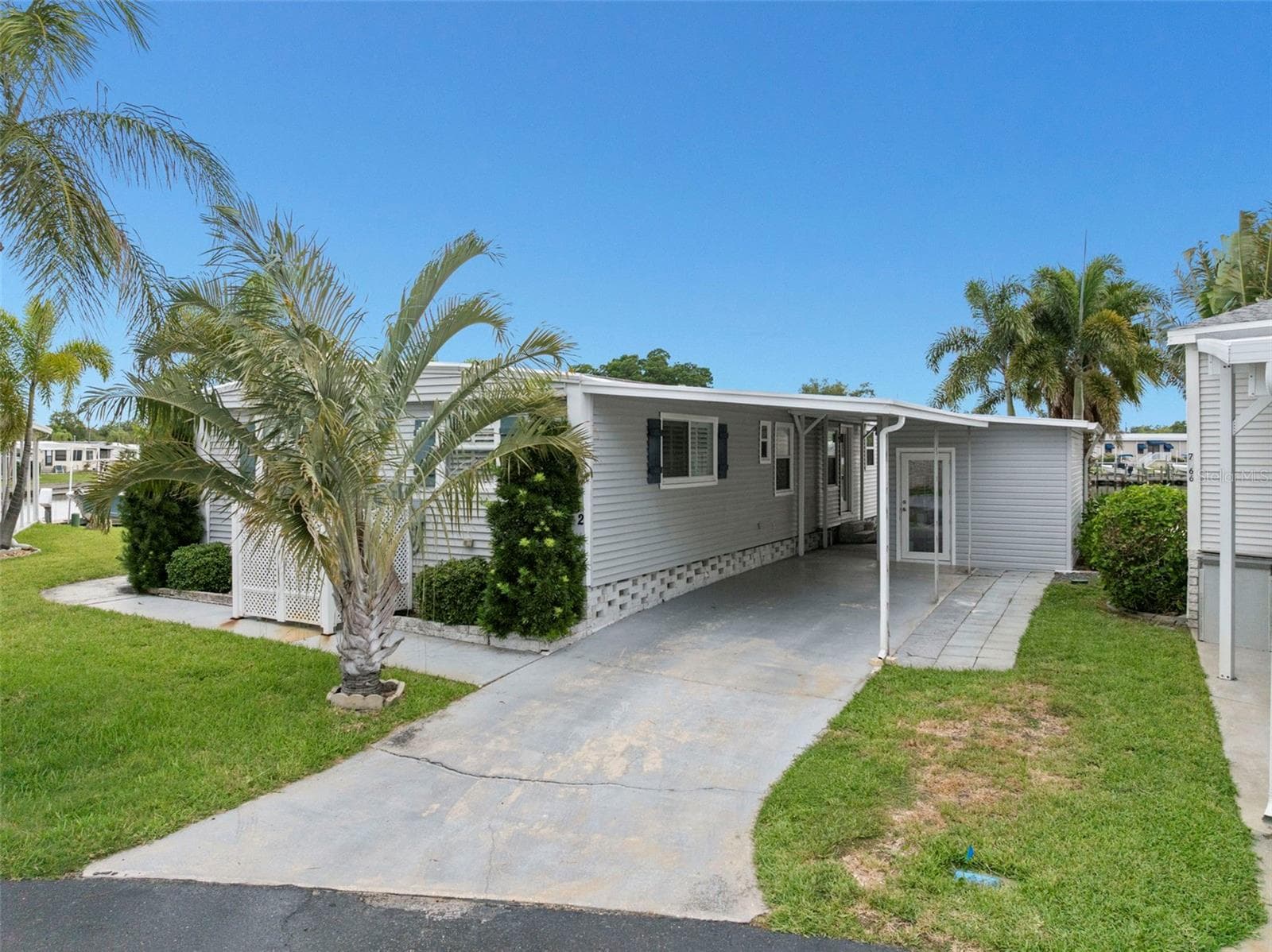 7162 Mount Arlington Drive NE 417 photo 04