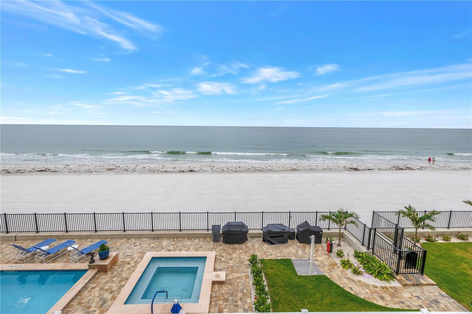 16750 Gulf Boulevard 313 photo 02