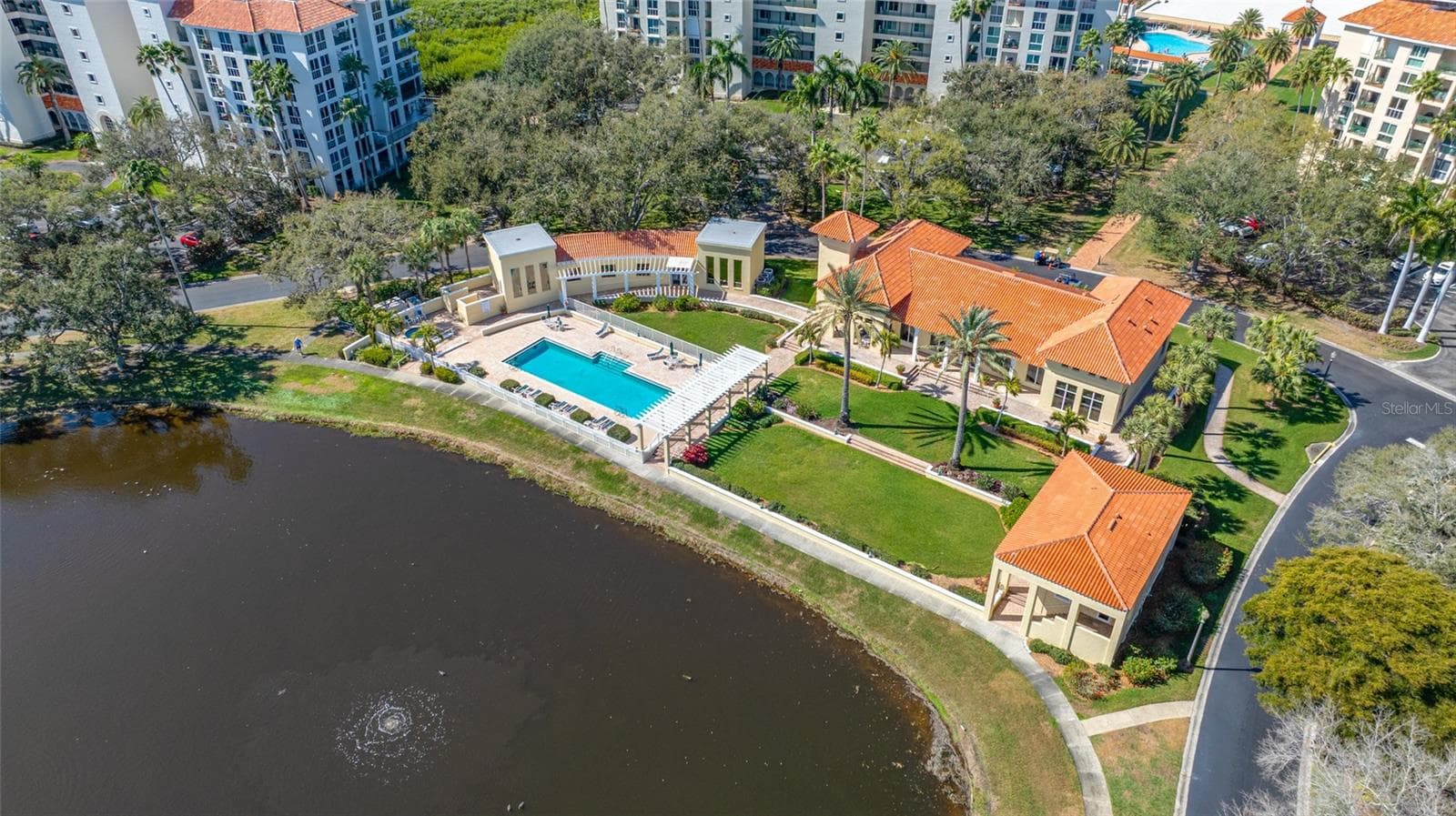 4750 Dolphin Cay Lane S 509 photo 04