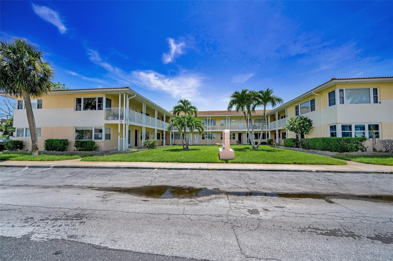 7740 Boca Ciega Drive 204 photo 06