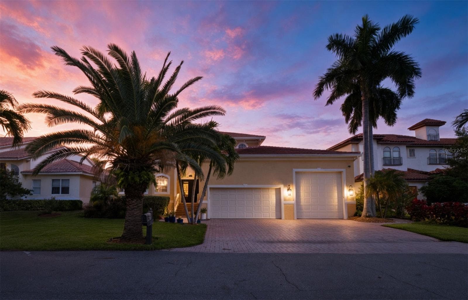 647 Santa Maria Drive photo 02