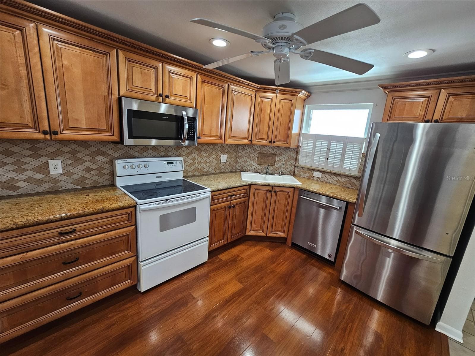 5980 Shore Drive S 901 photo 05