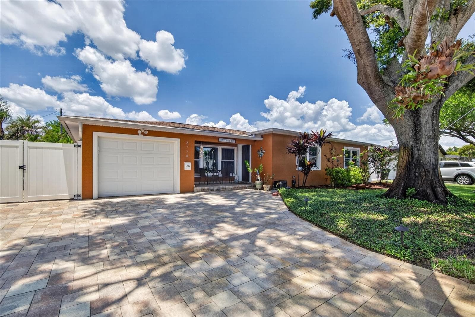 3779 Benson Avenue N photo 03