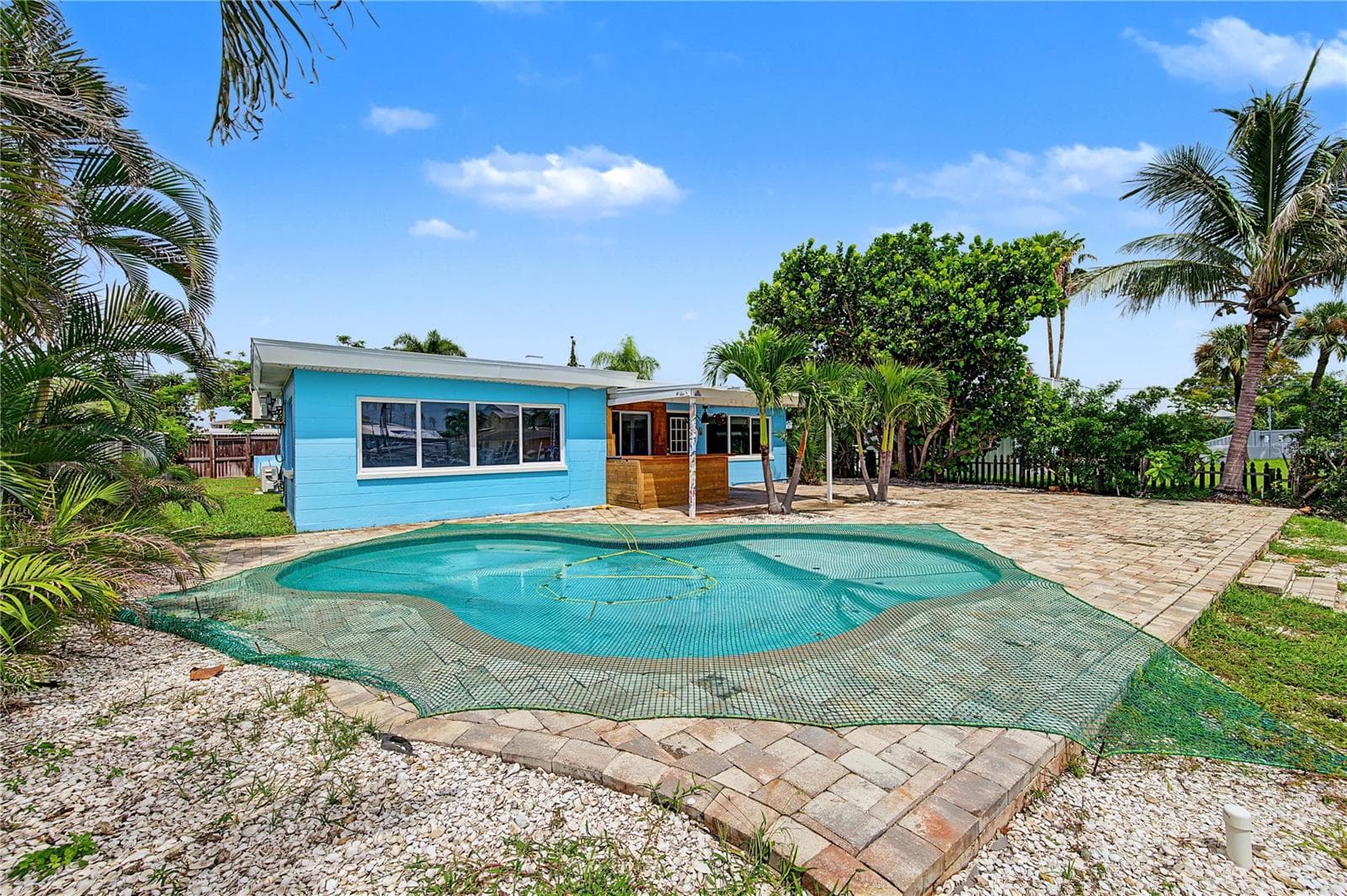 403 Normandy Road photo 03