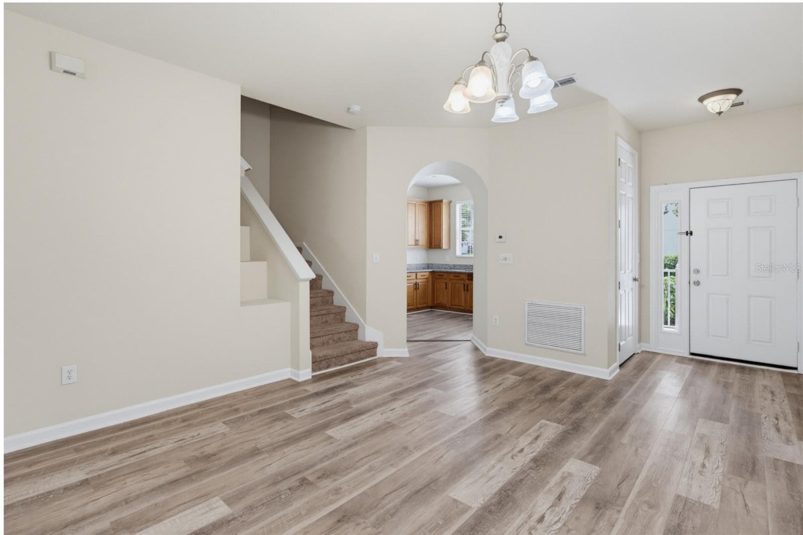4997 Town Terrace S photo 04