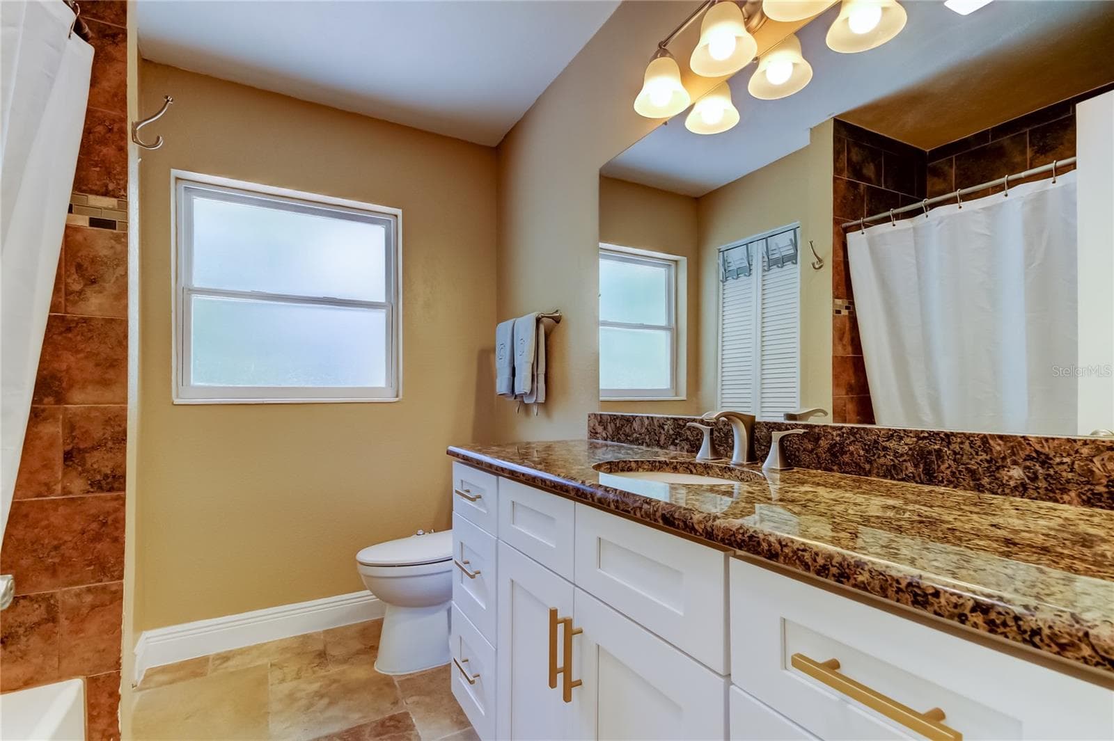 4174 14th Lane NE photo 07