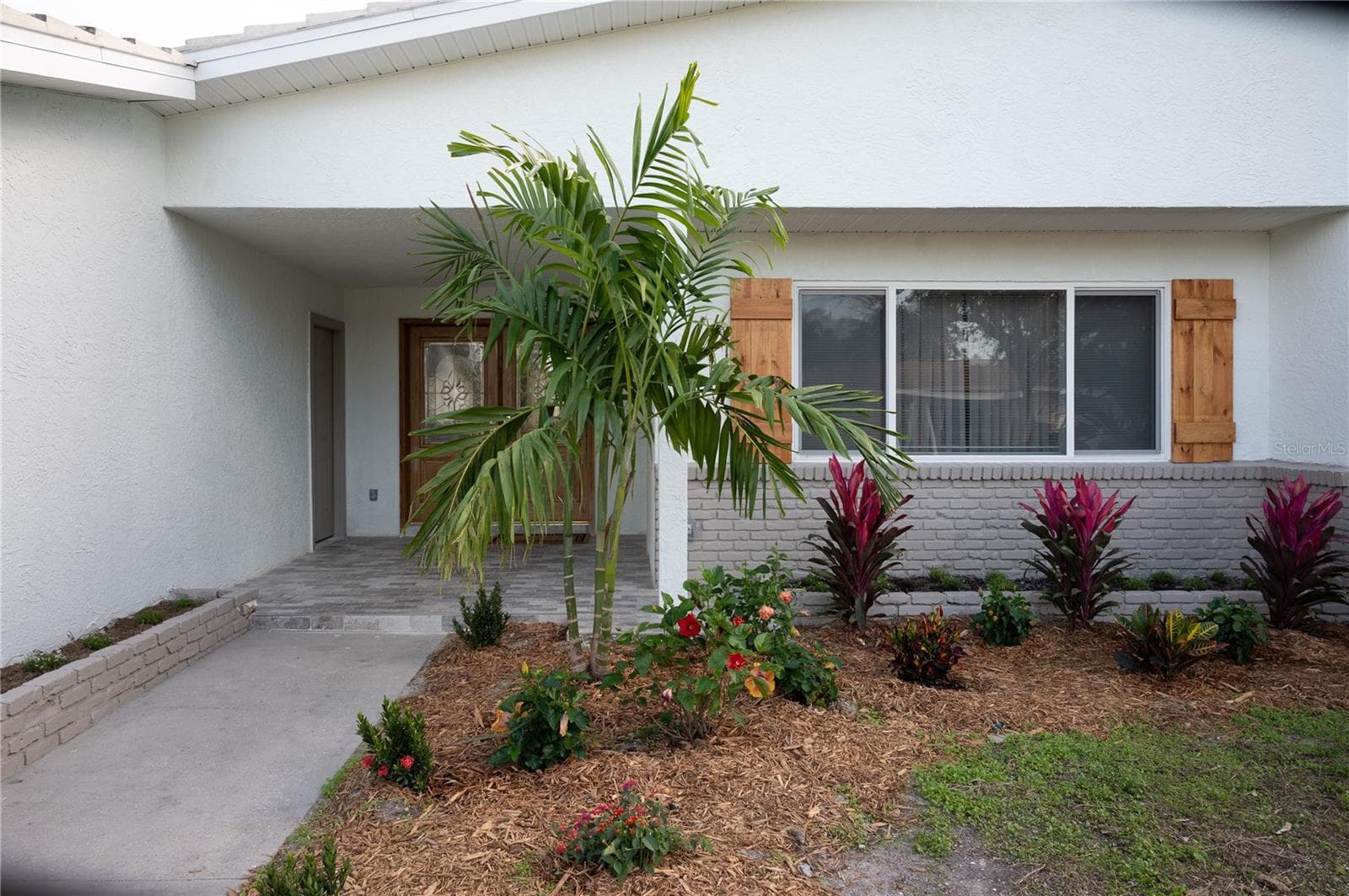 6613 Blue Heron Drive S photo 03
