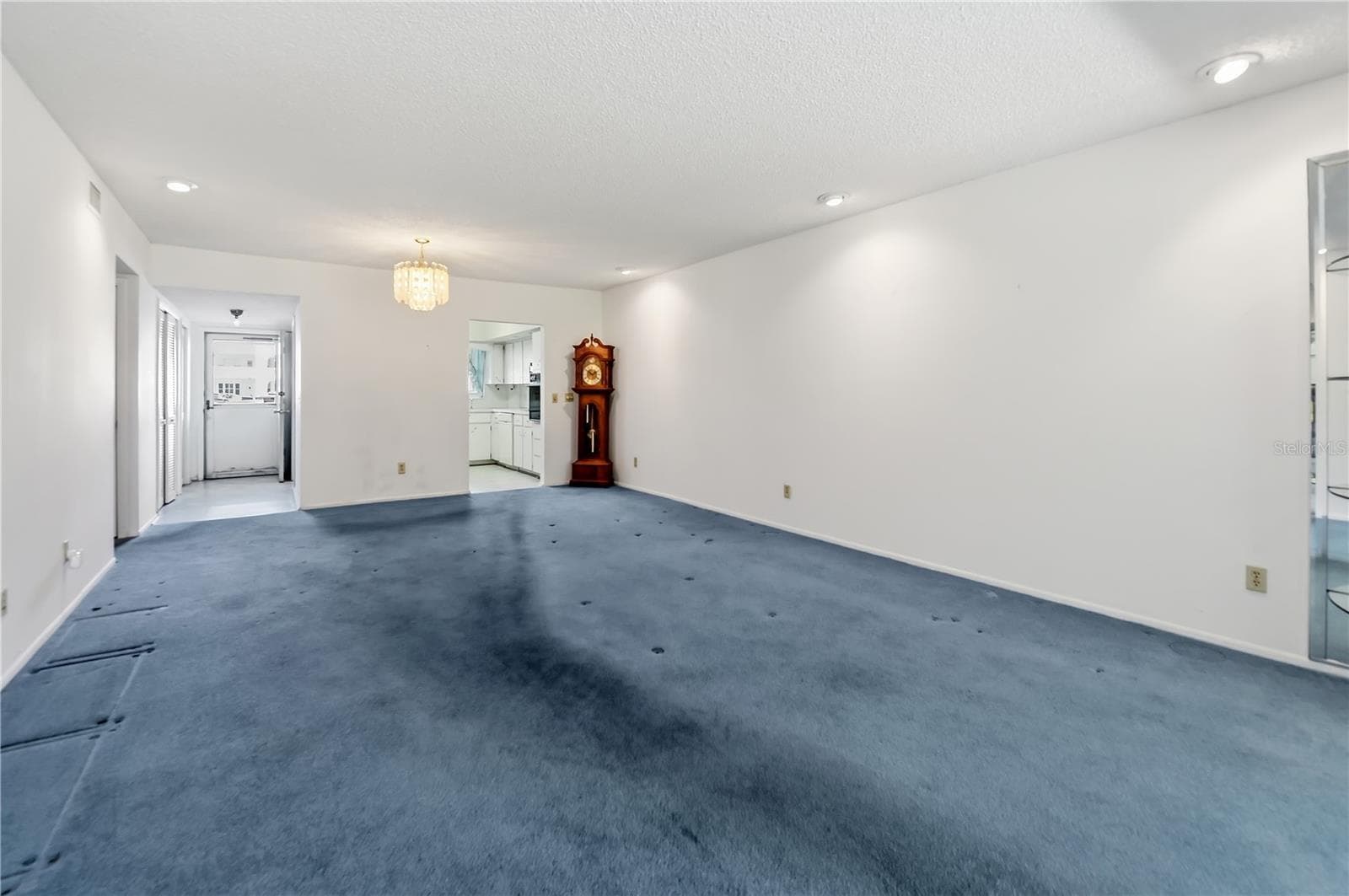 2255 Philippine Drive 19 photo 03