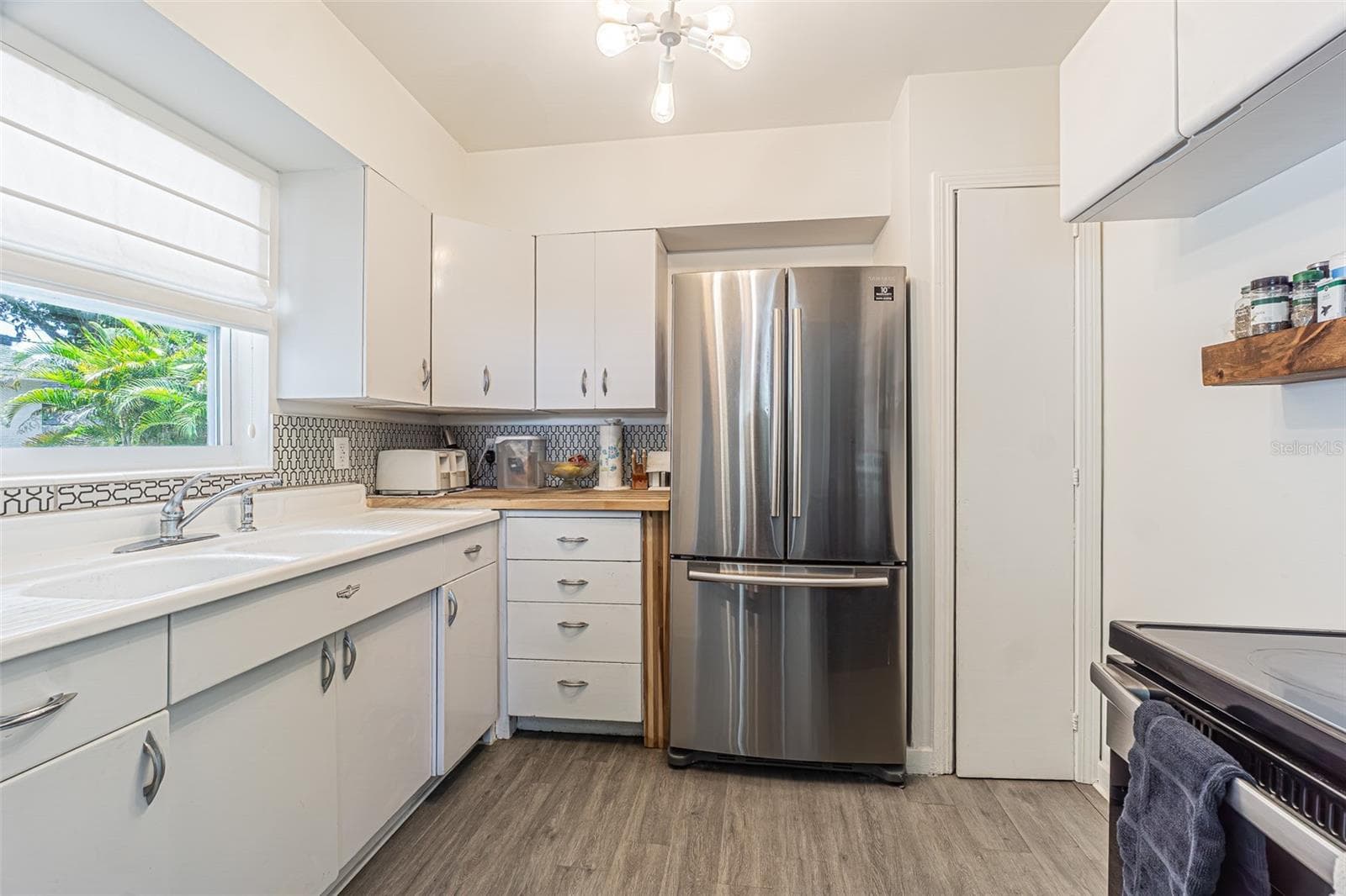 3030 14th Street N photo 07