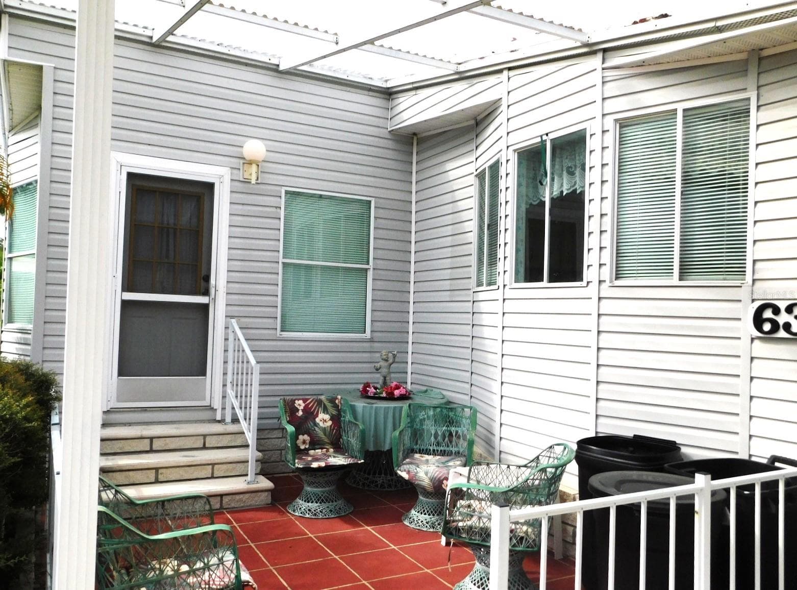 1001 Starkey Road 639 photo 05