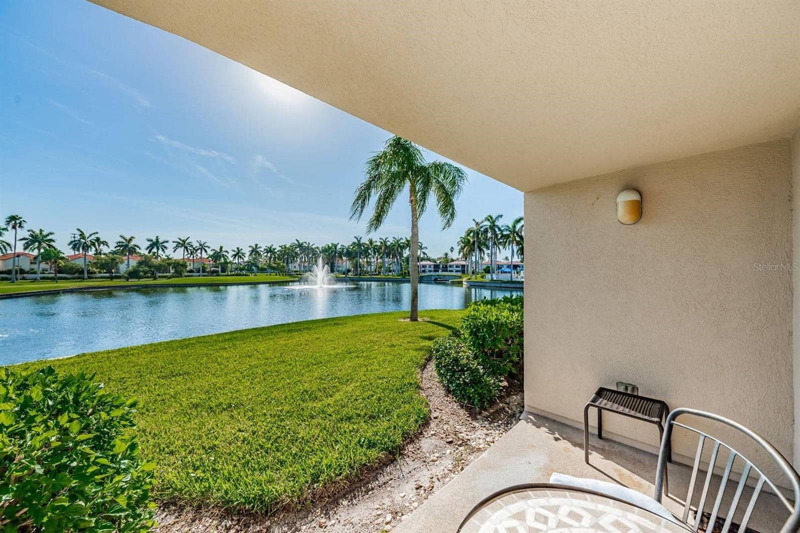 6050 Bahia Del Mar Circle 120 photo 03