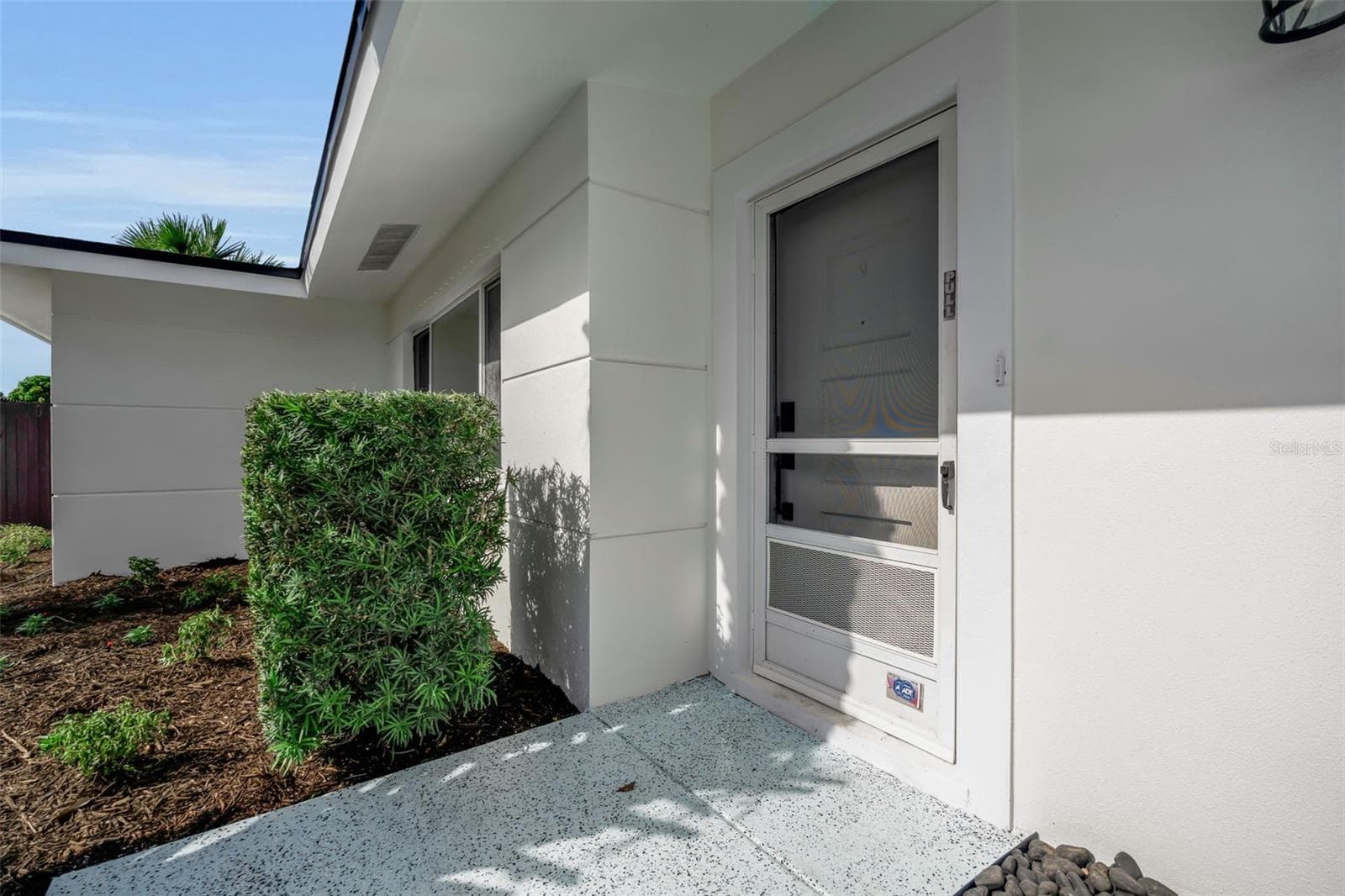 2769 Wisteria Place photo 04