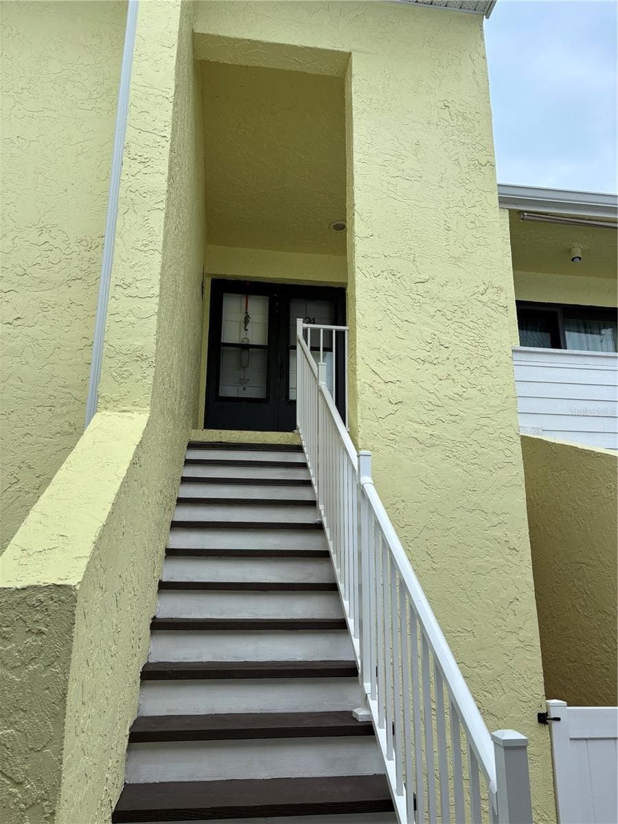 1 Windrush Boulevard 24