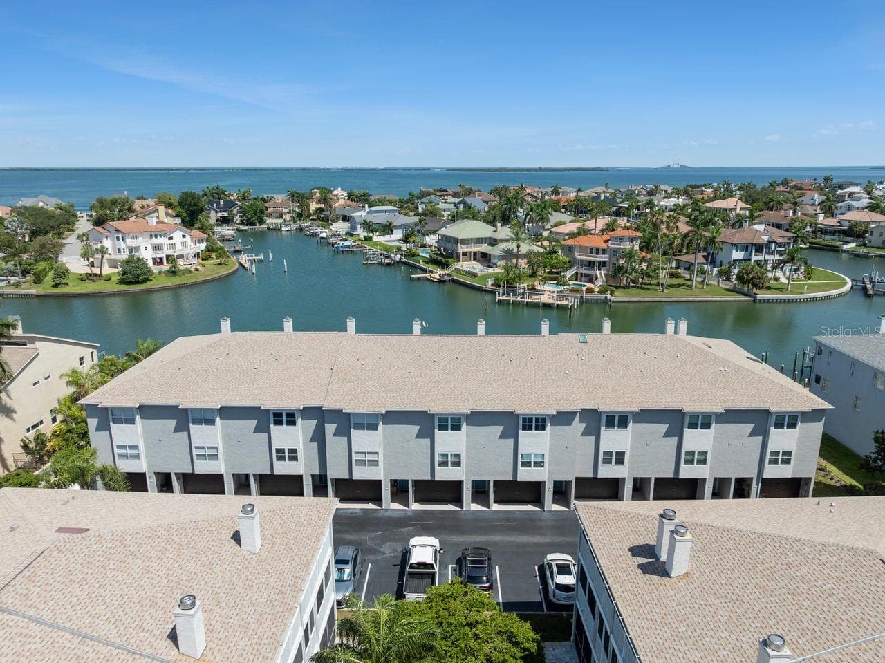 521 Pinellas Bayway S 105 photo 02