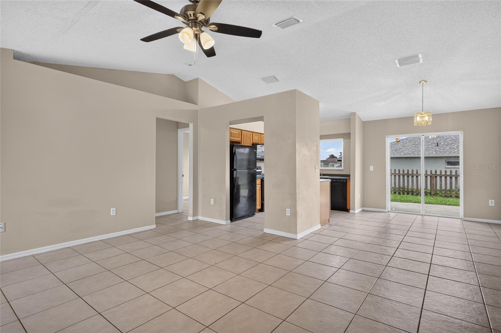 310 Shelby Brooke Drive photo 05