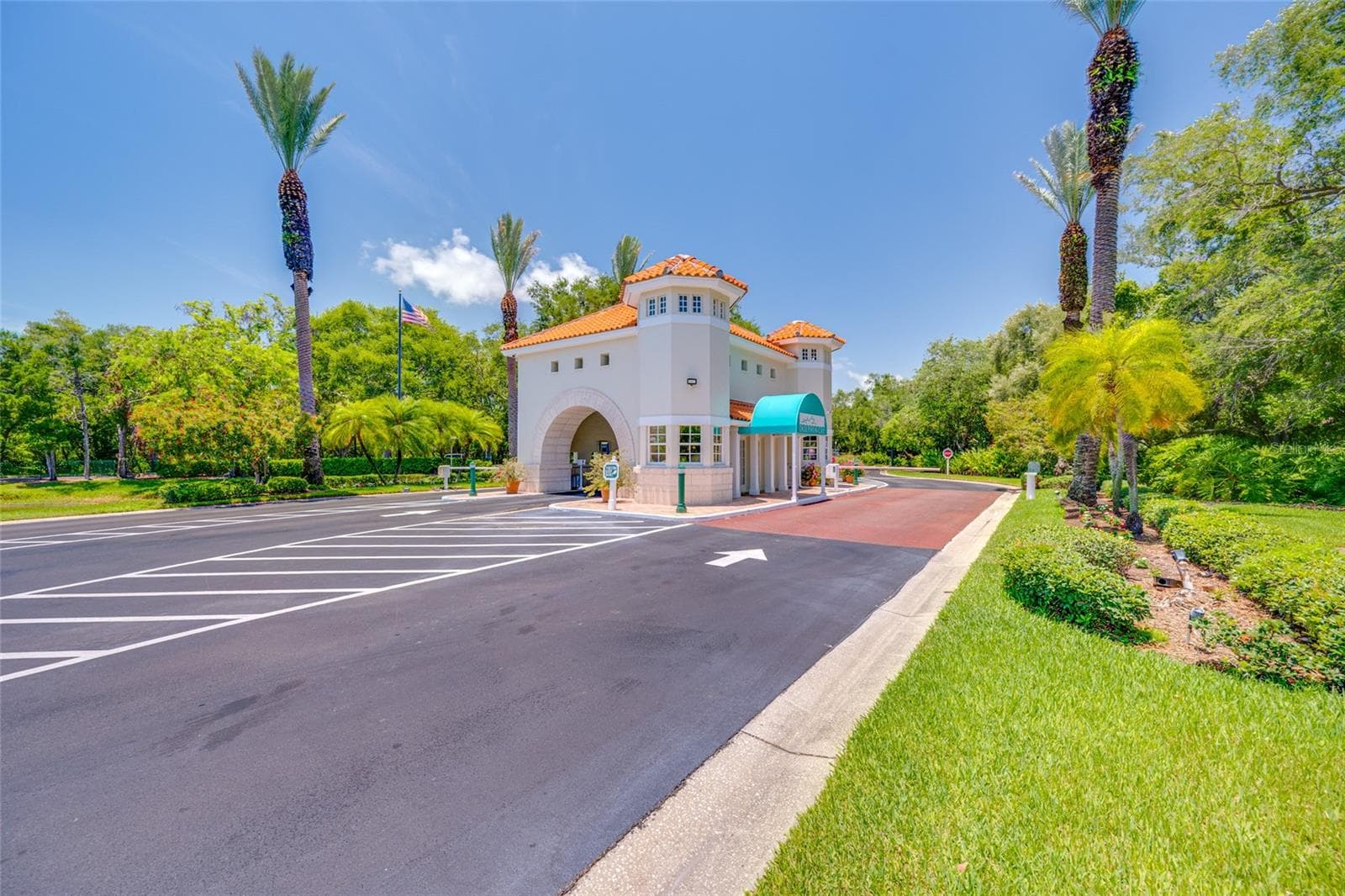 4750 Dolphin Cay Lane S 509 photo 04