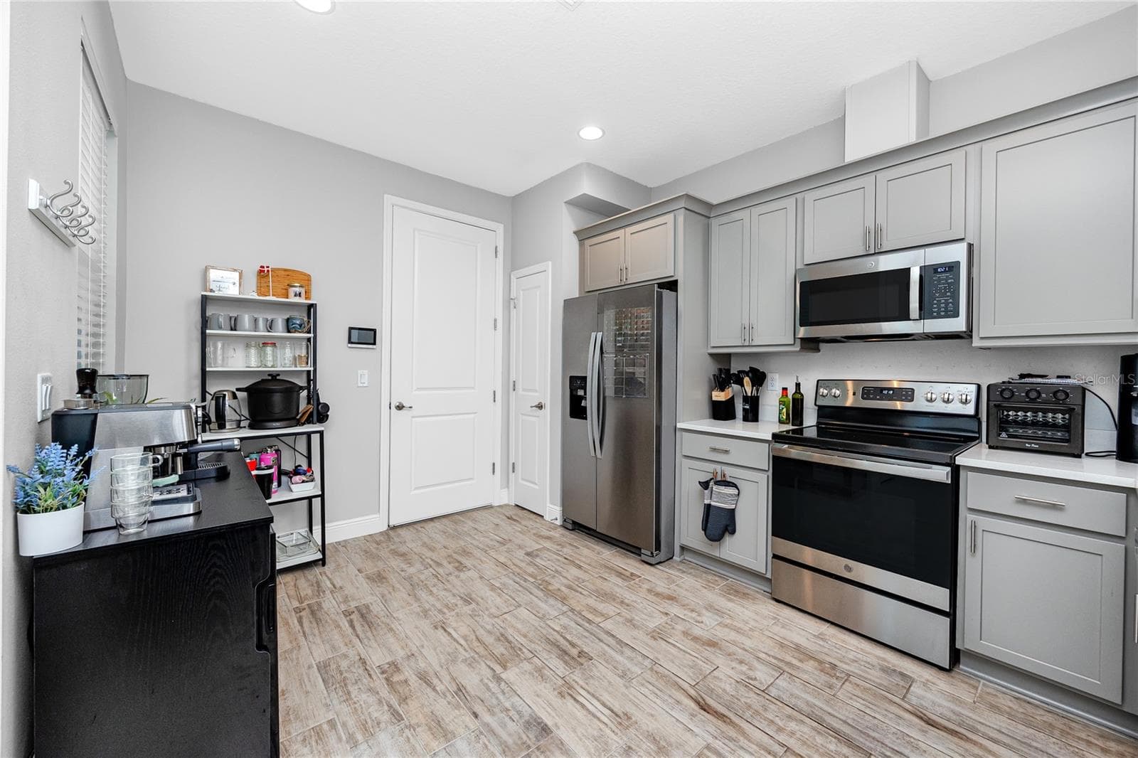 7782 93rd Street N photo 04