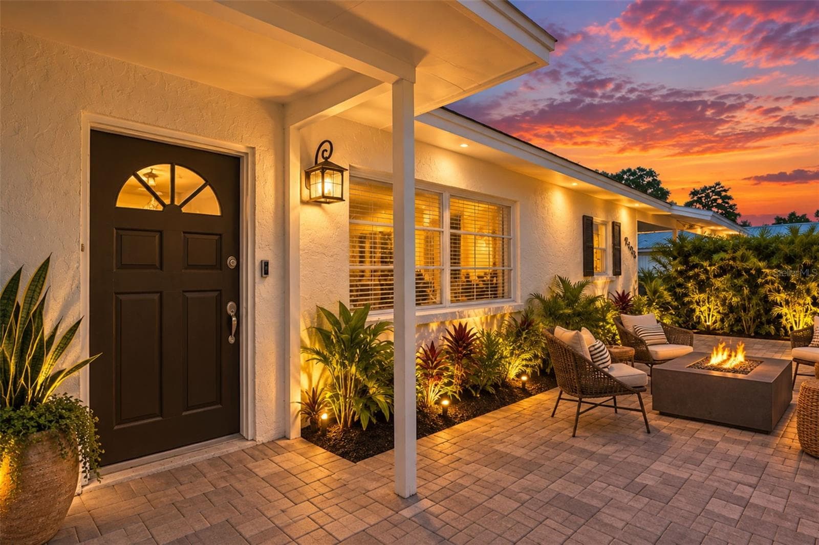 2482 Wisteria Street photo 04