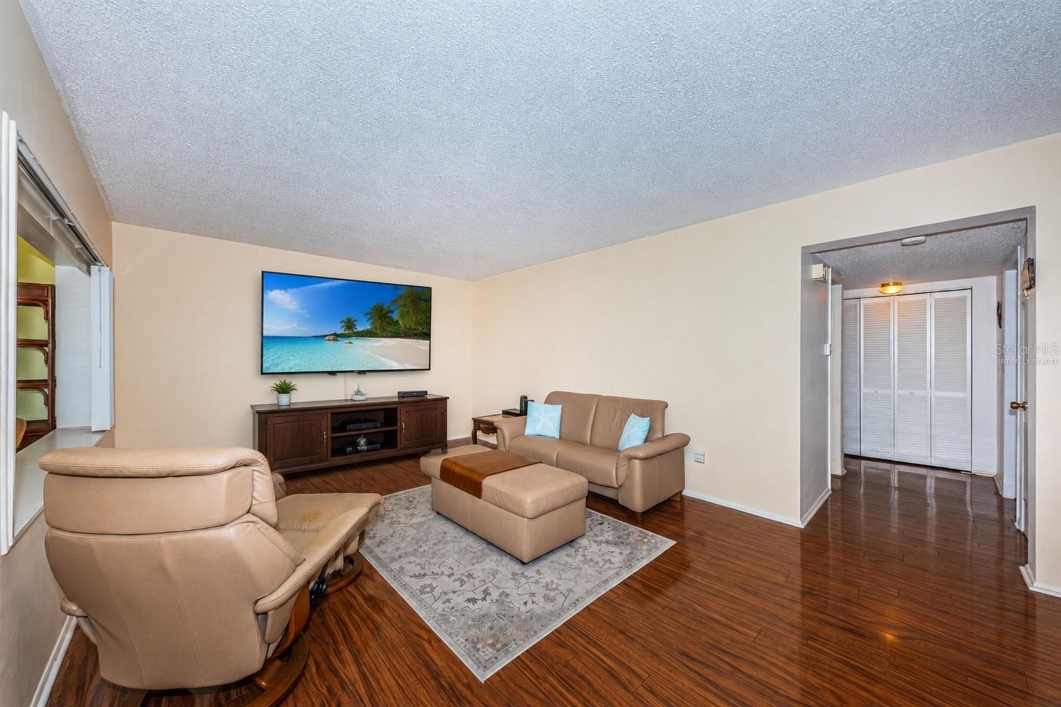 4700 Cove Circle 208 photo 05