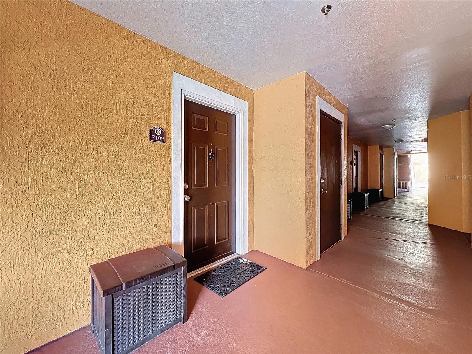 5471 Vineland Road 7109 photo 04