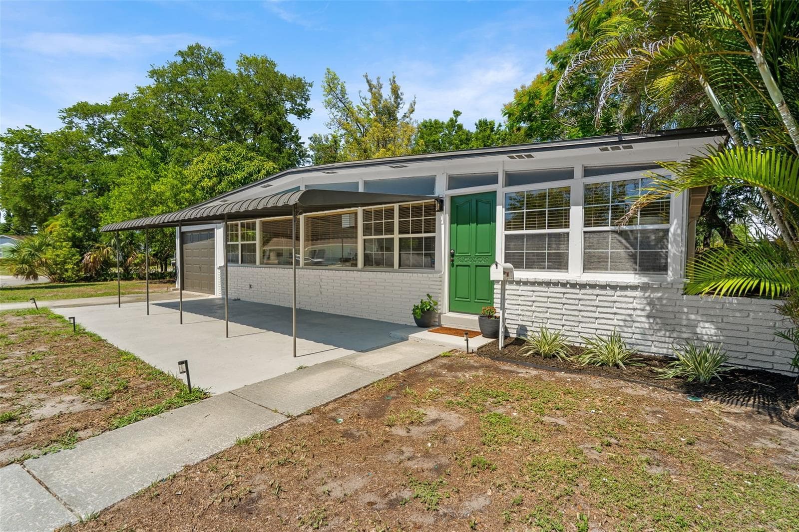 6800 Onyx Drive N photo 03