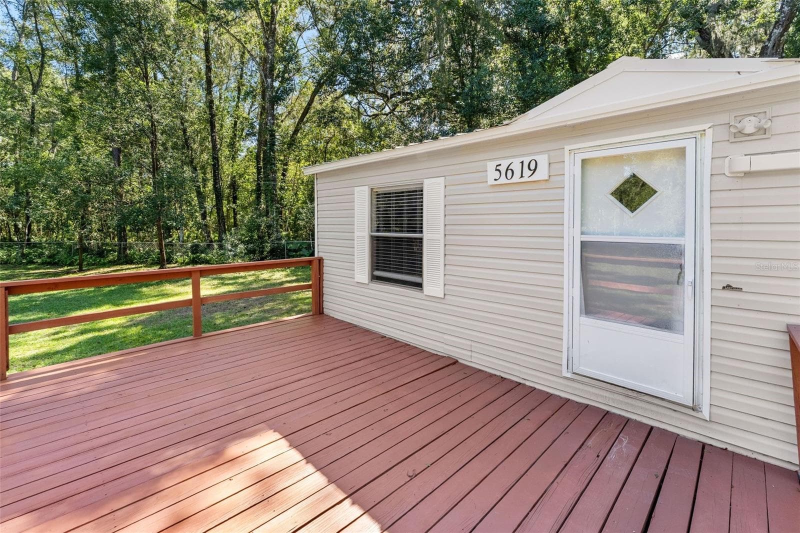 5619 NE 79th Place photo 04