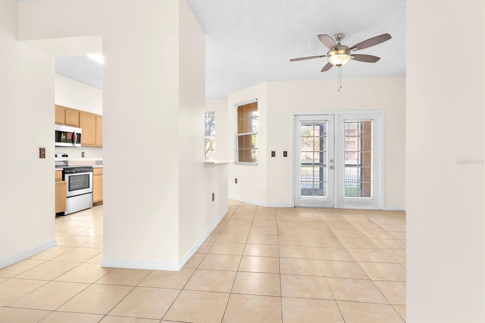 10873 Windsor Walk Drive 4106 photo 06