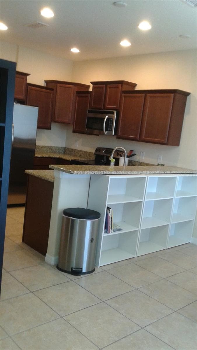 10725 Savannah Landing Circle photo 06