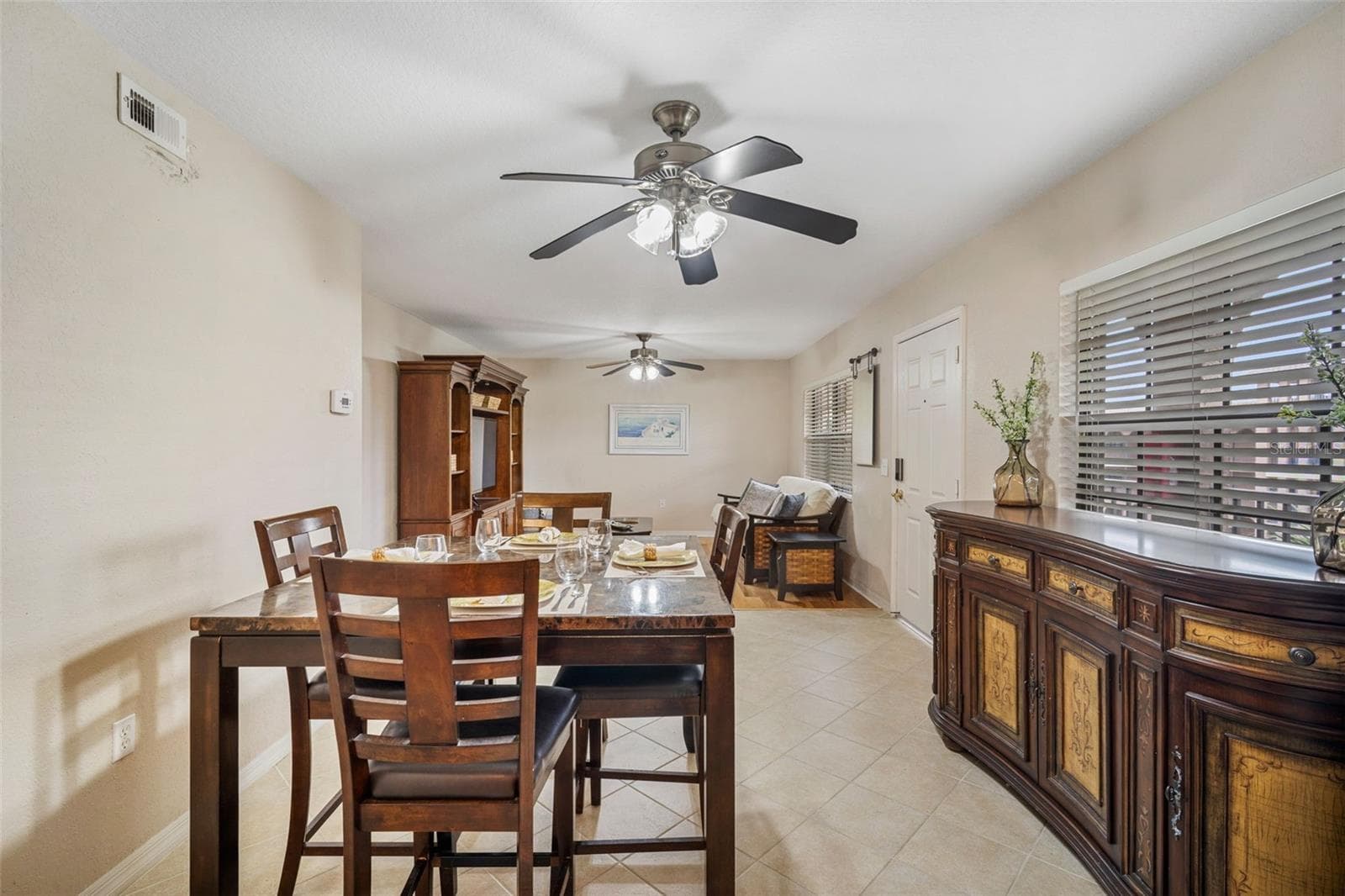 6100 Gulfport Boulevard S 402 photo 07