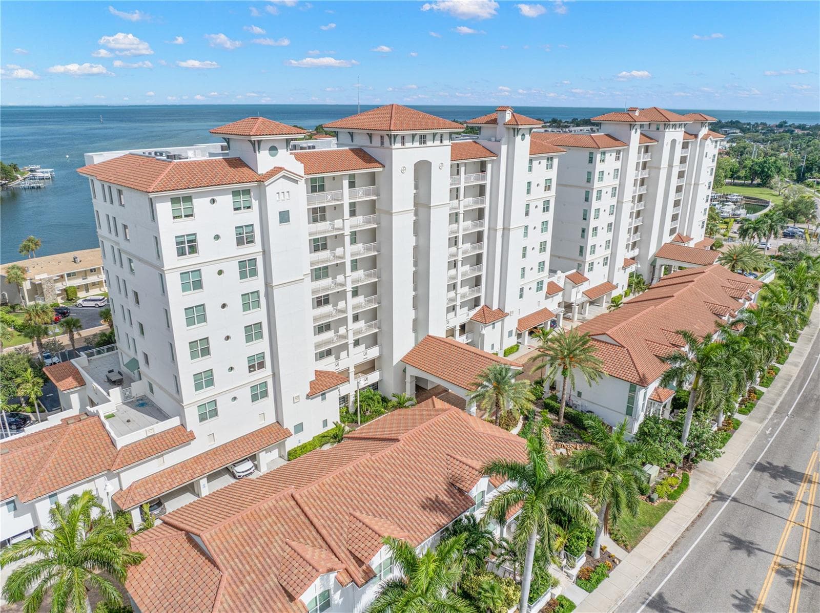 1325 Snell Isle Boulevard NE 812